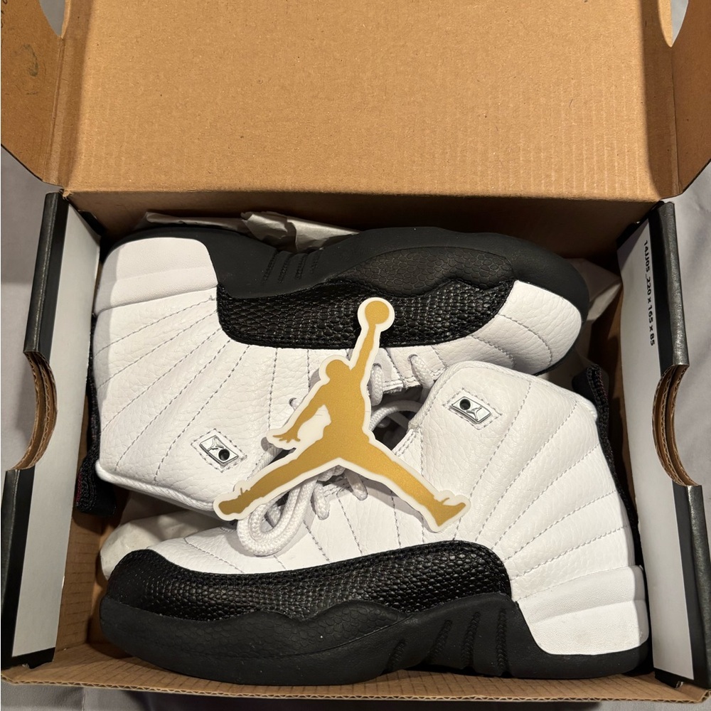 Jordan retro 12's black/white/red size 11=original $100.00